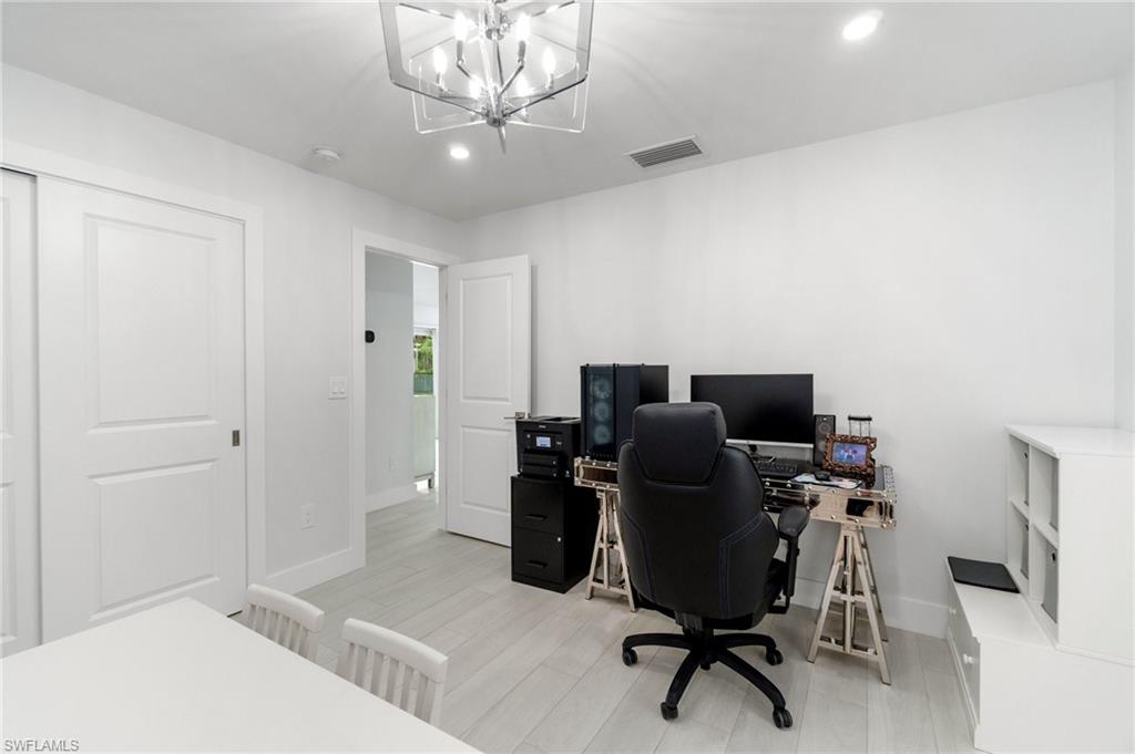 4106 3rd Avenue Southwest Naples, FL 34119 - Photo 23 of 38