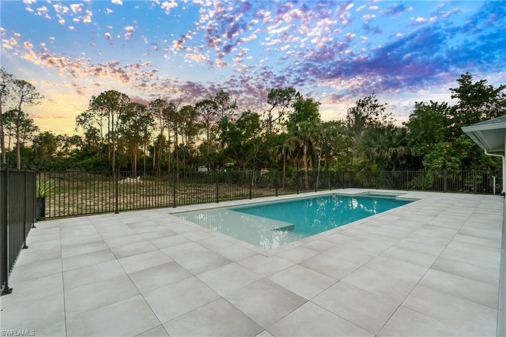 4106 3rd Avenue Southwest Naples, FL 34119 - Photo 30 of 38