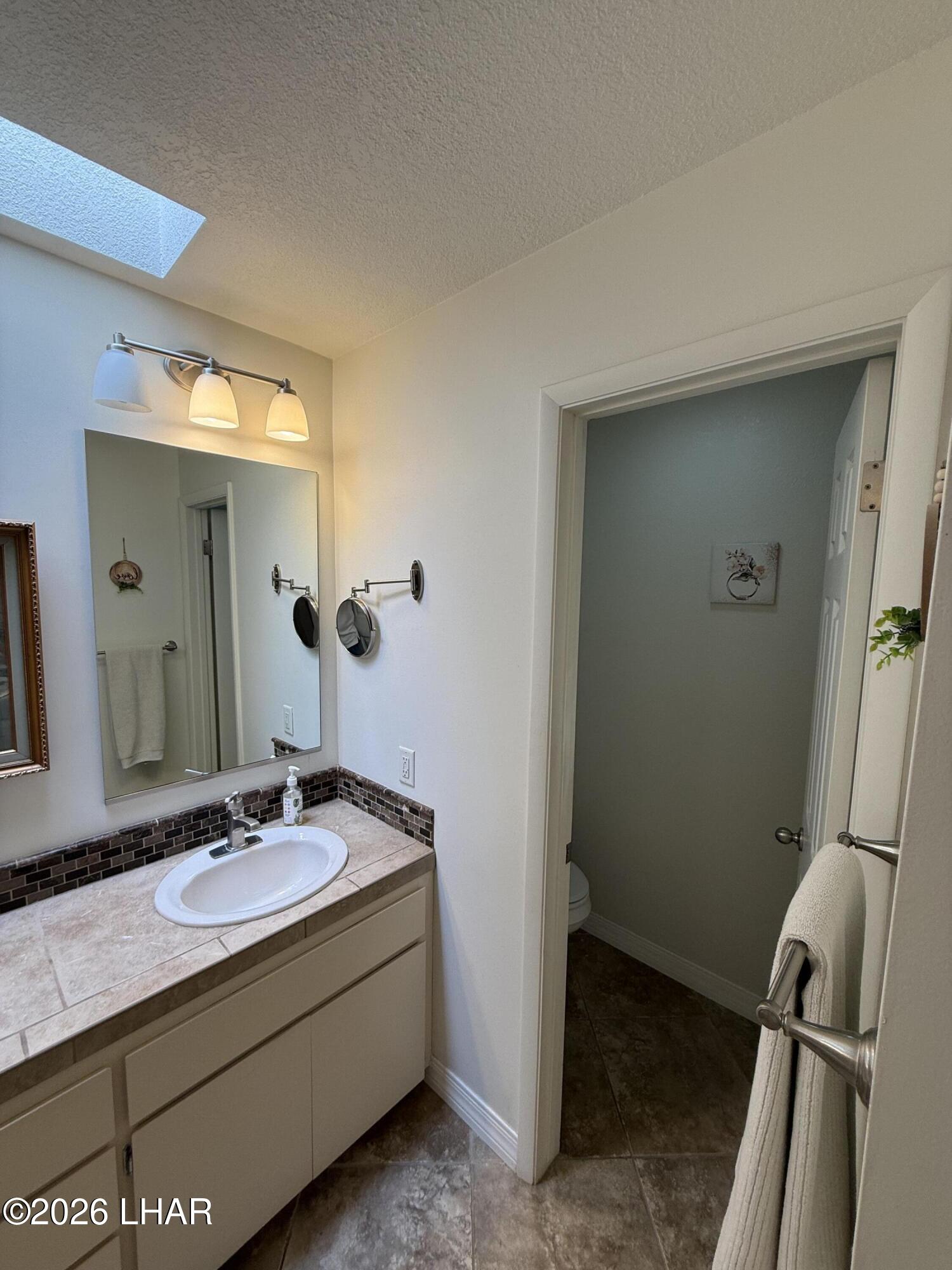 375 London Bridge Road, Unit 35 Lake Havasu City, AZ 86403 - Photo 30 of 43 MASTER BATHROOM