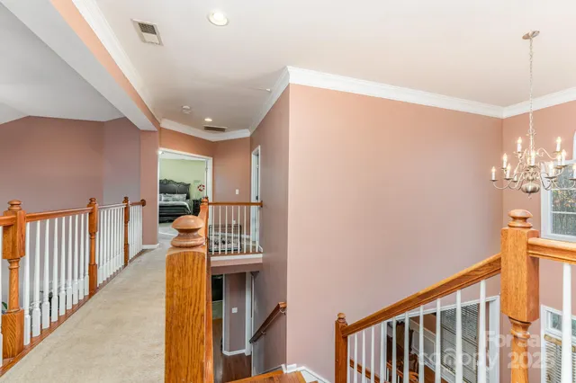 a view of entryway with livingroom