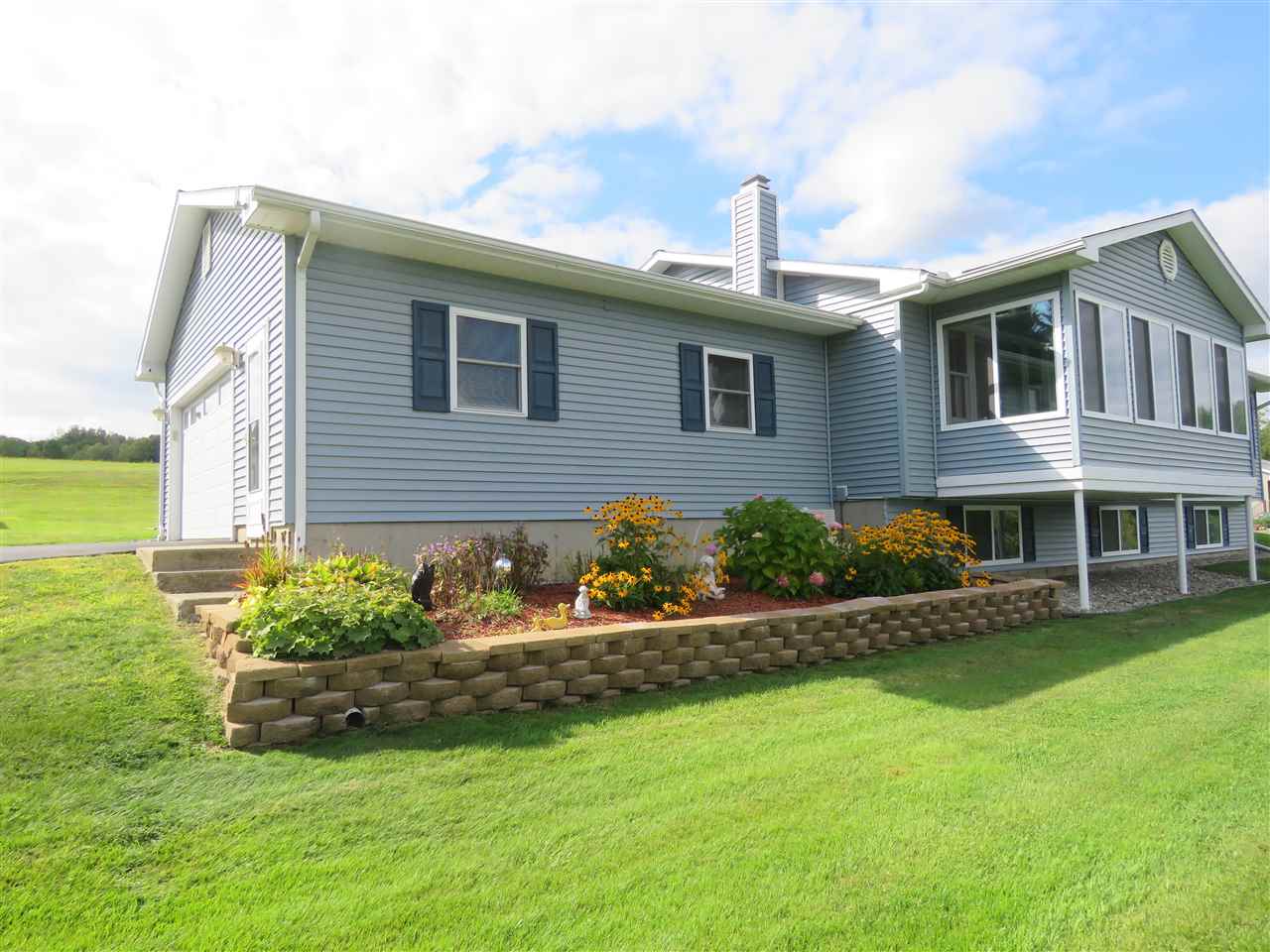 111 Sunrise Road Newport Town, VT 05857 - Photo 36 of 38 Gallery Image 36