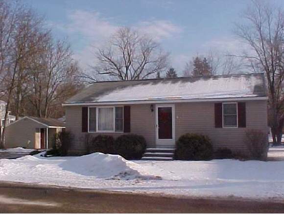 4 Pearl Street Rochester, NH 03868 - Photo 1 of 1