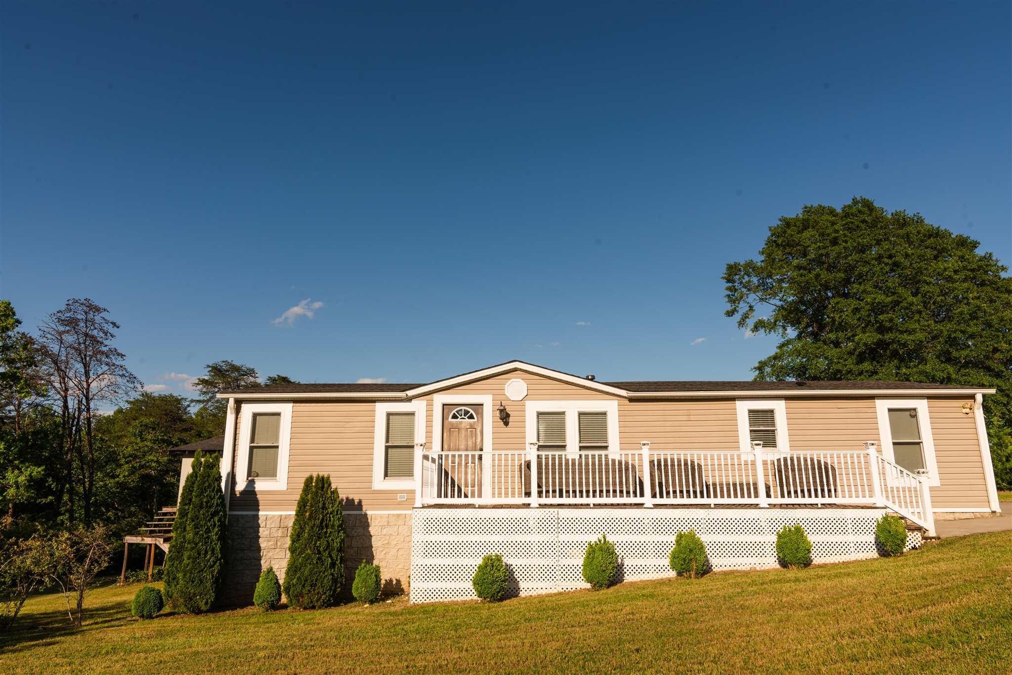 575 Wilkins Road Campobello, SC 29322 - Photo 19 of 26