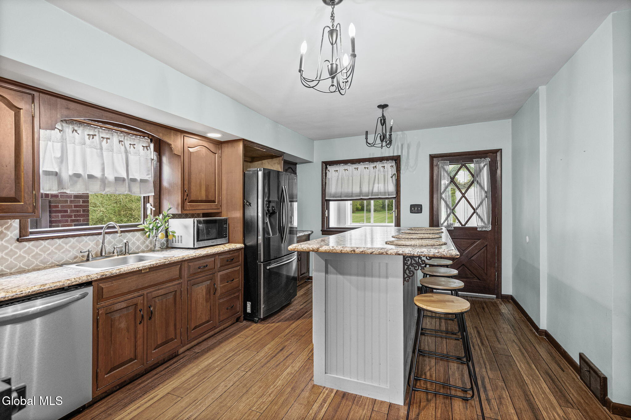 1315 Midline Road Amsterdam, NY 12010 - Photo 8 of 41 11-web-or-mls-1315-midline-rd