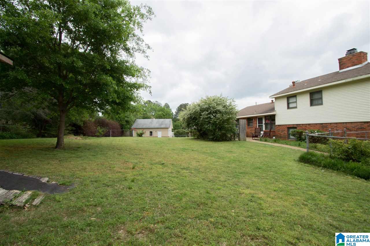 610 Valleyview Drive Pelham, AL 35124 - Photo 4 of 47