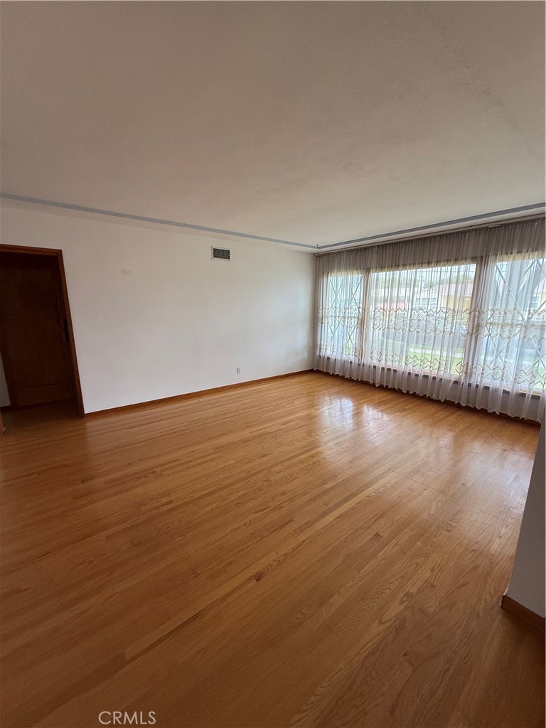9470 Foster Road Bellflower, CA 90706 - Photo 3 of 8 Gallery Image 3