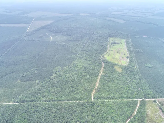 $4,000,000 | 909 Getaway Lane, Pinopolis, SC 29469