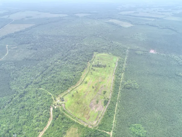 $4,000,000 | 909 Getaway Lane, Pinopolis, SC 29469