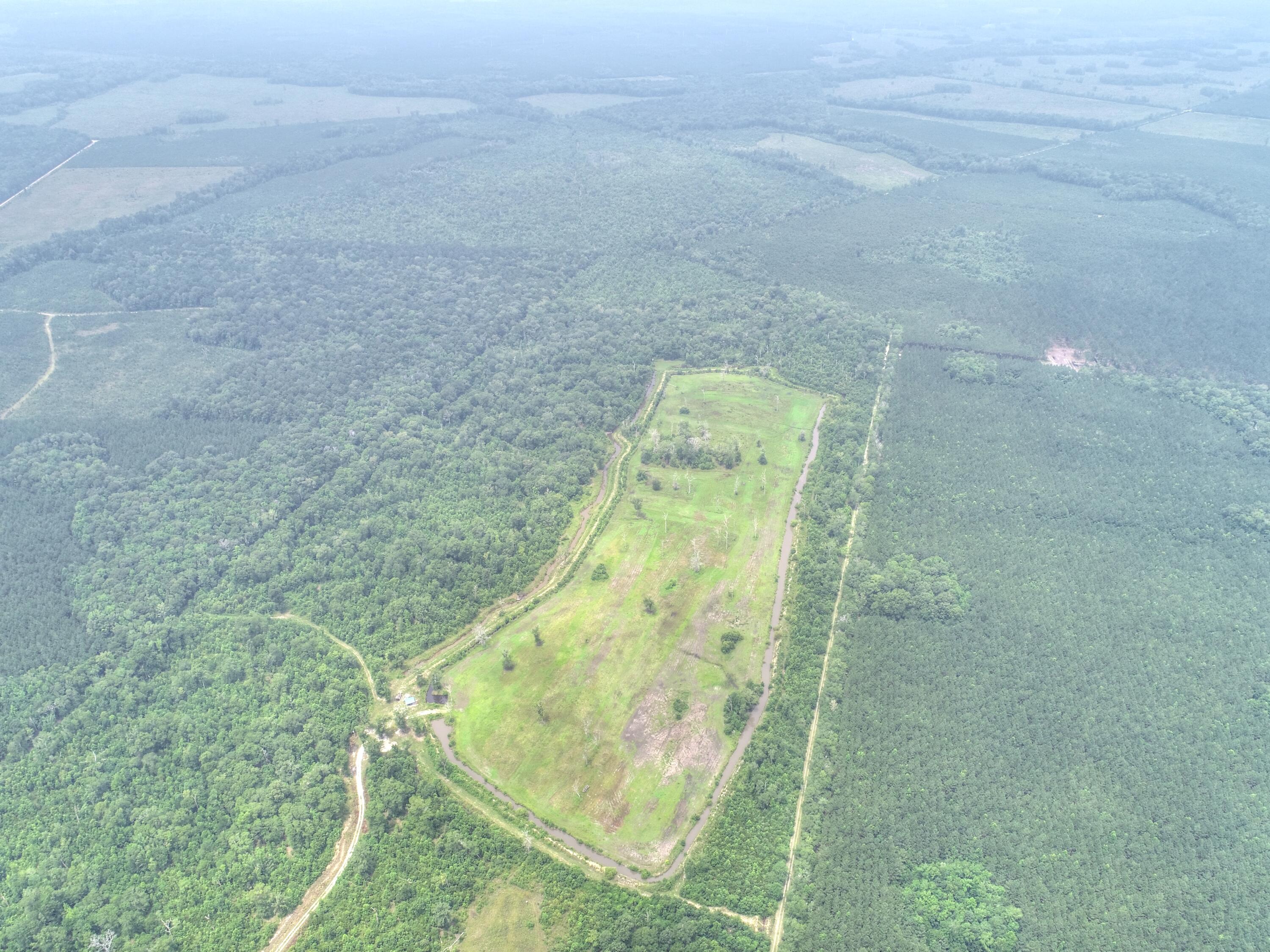 909 Getaway Lane Pinopolis, SC 29469 - Photo 6 of 12 909 Getaway Lane (5)