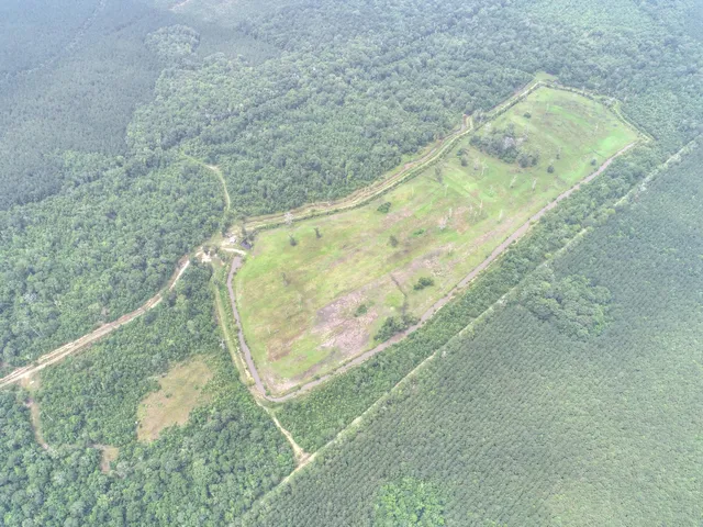 $4,000,000 | 909 Getaway Lane, Pinopolis, SC 29469