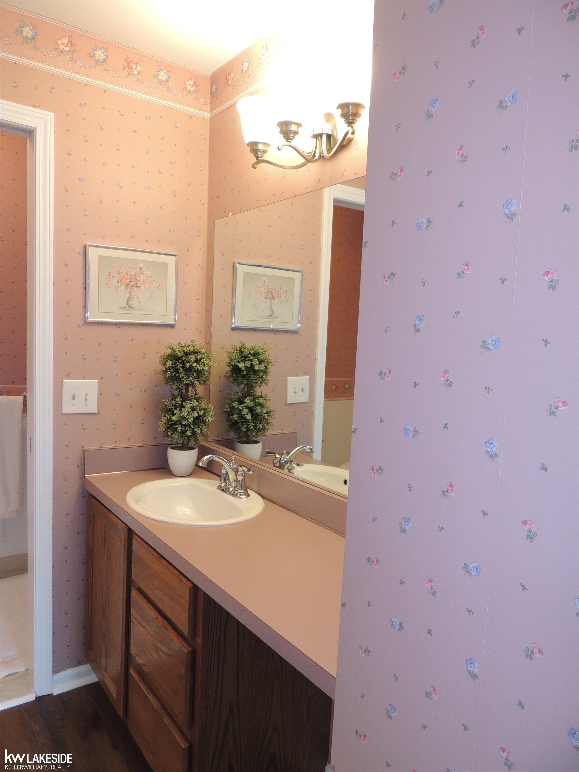 1600 Stonecrest Drive Rochester, MI 48307 - Photo 22 of 36