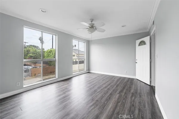 $2,000 | 6160 Whitsett Avenue, Unit 8, North Hollywood, CA 91606