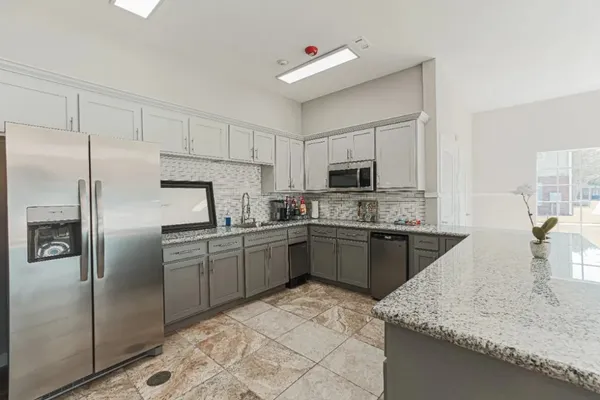 $1,360 | 11111 West Montgomery Road, Unit 304, Houston, TX 77088