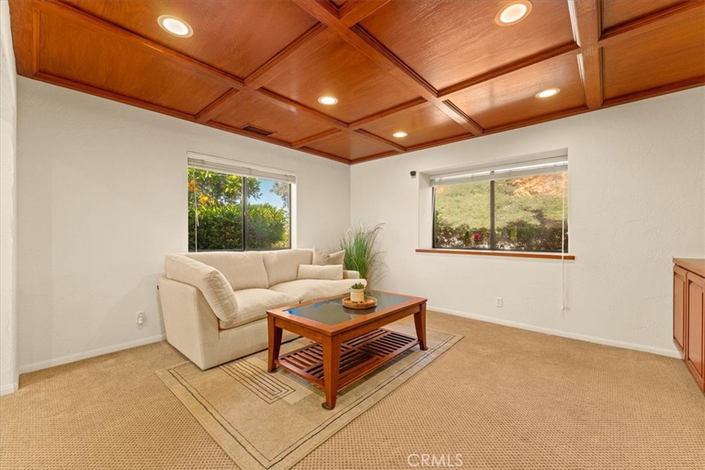 2323 Wilt Road Fallbrook, CA 92028 - Photo 11 of 63