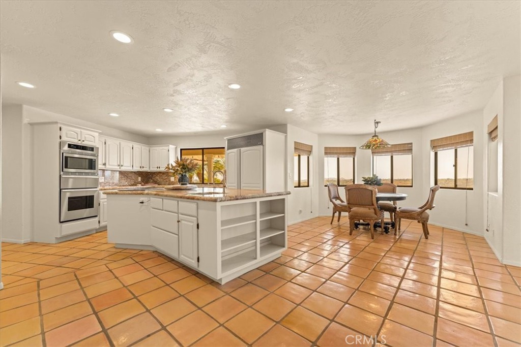 2323 Wilt Road Fallbrook, CA 92028 - Photo 16 of 63