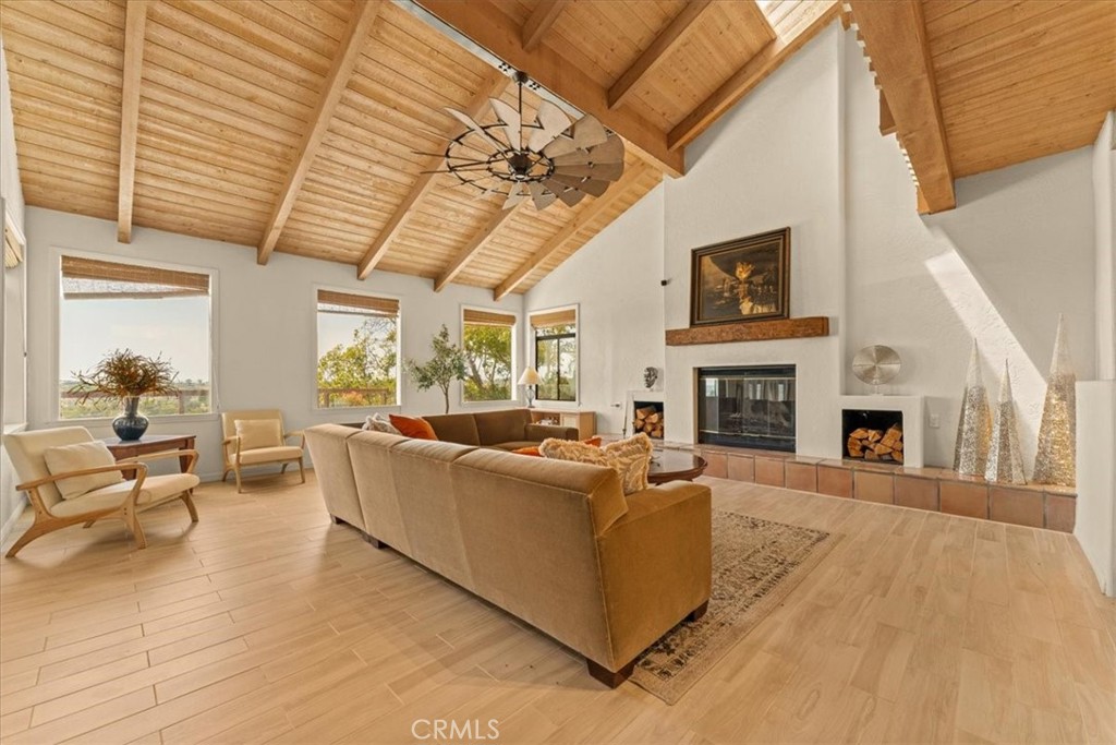 2323 Wilt Road Fallbrook, CA 92028 - Photo 4 of 63