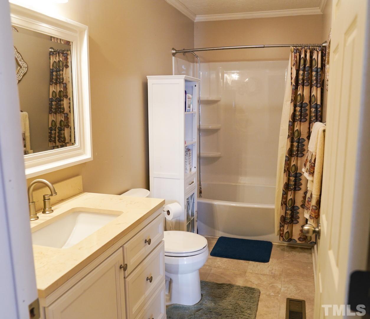 939 West Thornton Road Dunn, NC 28334 - Photo 9 of 10 Gallery Image 9