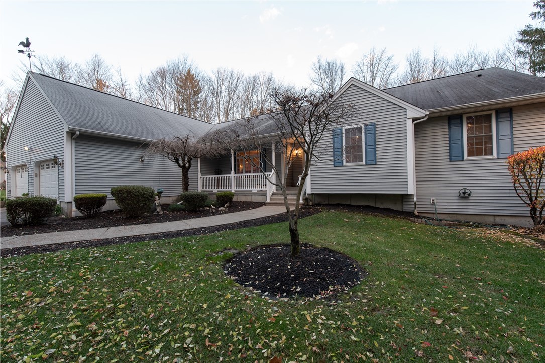 331 Hope Road Cranston, RI 02921 - Photo 4 of 50