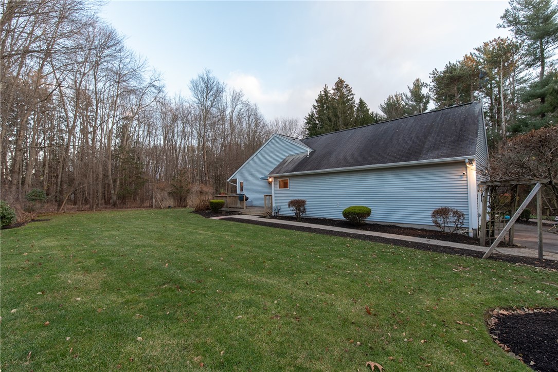 331 Hope Road Cranston, RI 02921 - Photo 47 of 50