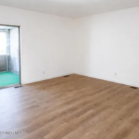 $197,000 | 4160 Petit Drive, Unit 39, Oxnard, CA 93033