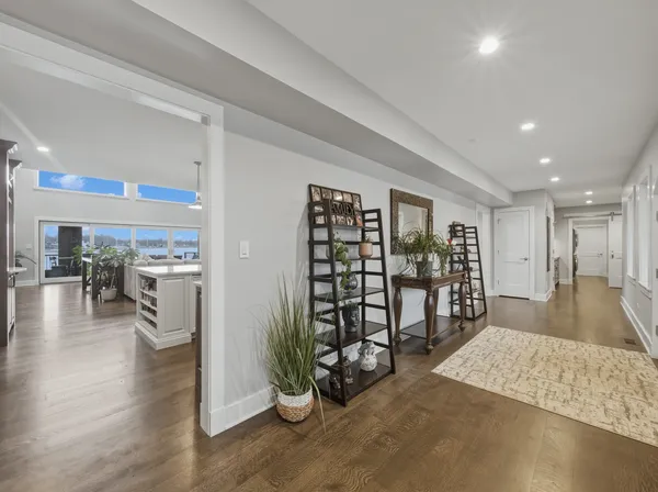 $2,790,000 | 2323 West Fairview Avenue, Johnsburg, IL 60051