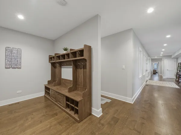 $2,790,000 | 2323 West Fairview Avenue, Johnsburg, IL 60051