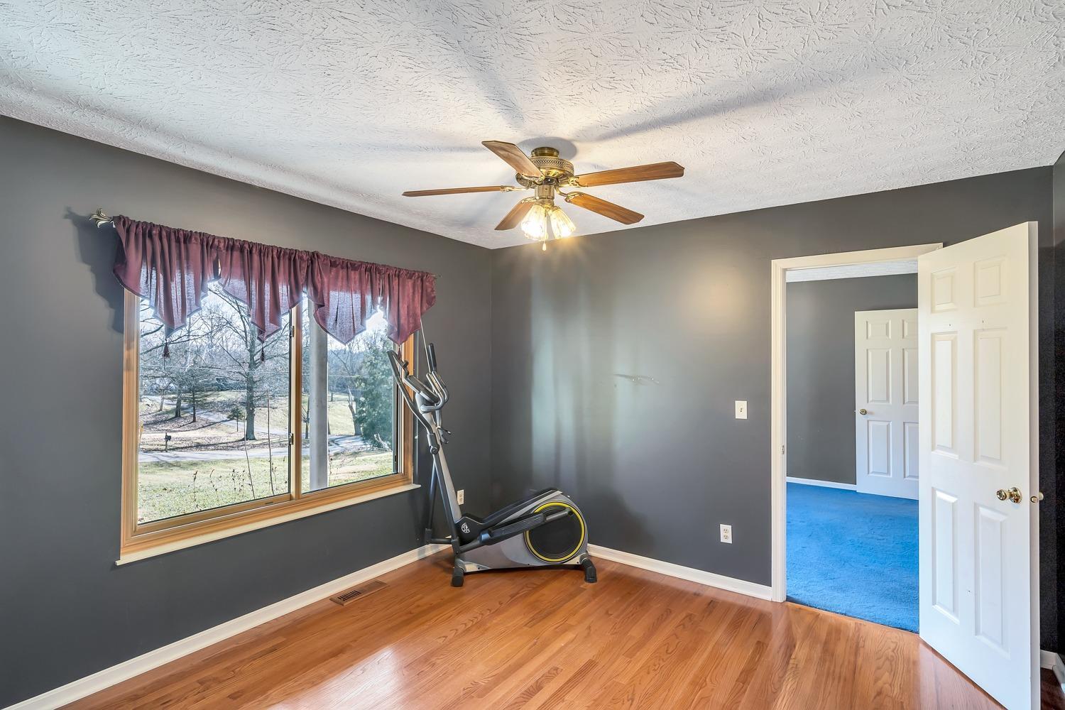 645 Pontius Road Cincinnati, OH 45233 - Photo 16 of 50