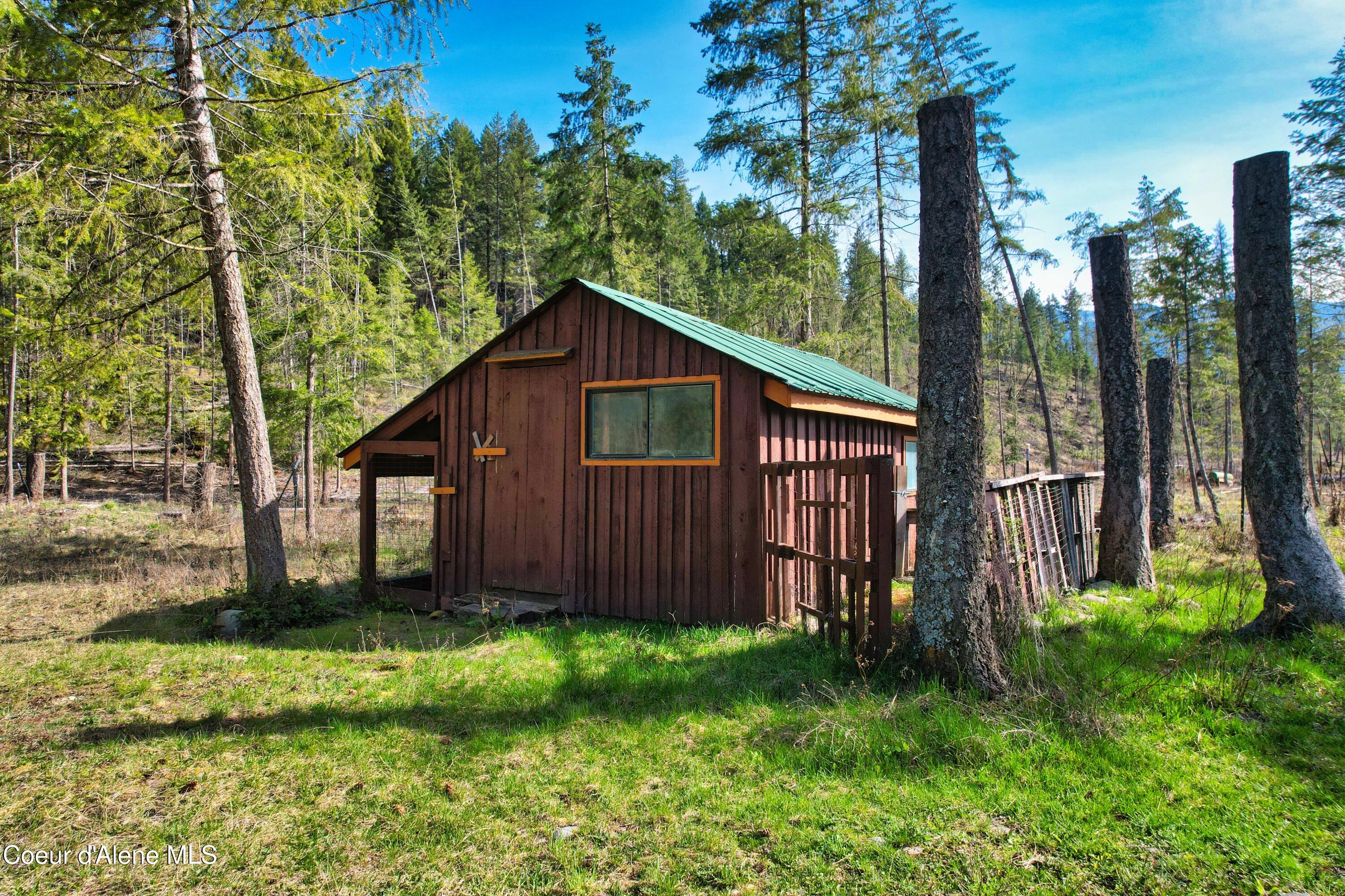 260 Rustic Lane Bonners Ferry, ID 83805 - Photo 10 of 29 DJI_0925
