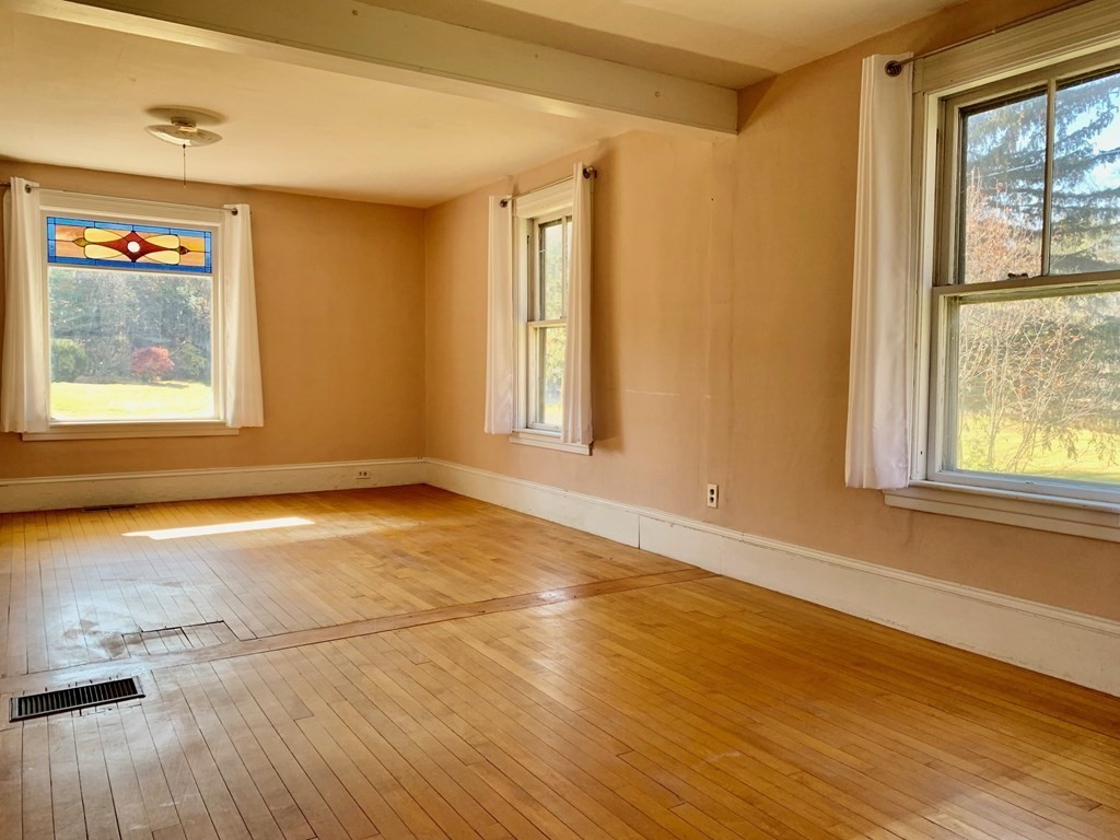 108 Plumtree Road Sunderland, MA 01375 - Photo 11 of 21 Gallery Image 11