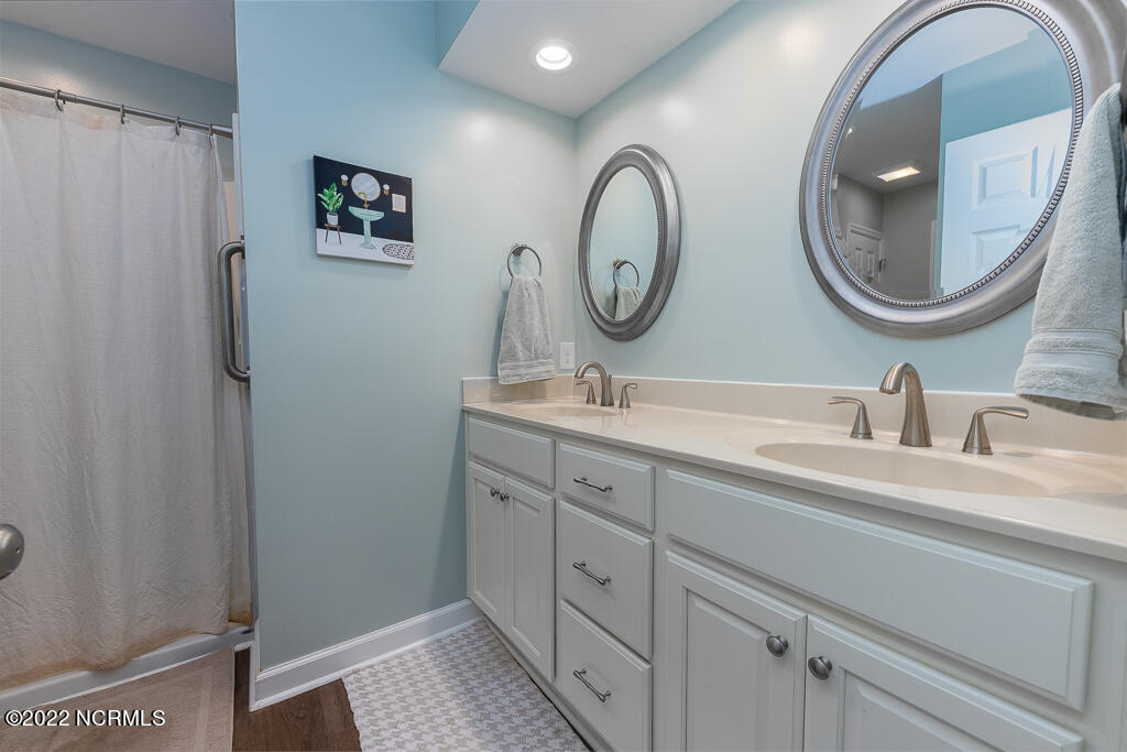 9111 Riverview Drive New Bern, NC 28560 - Photo 8 of 18 IMG_1682-Edit