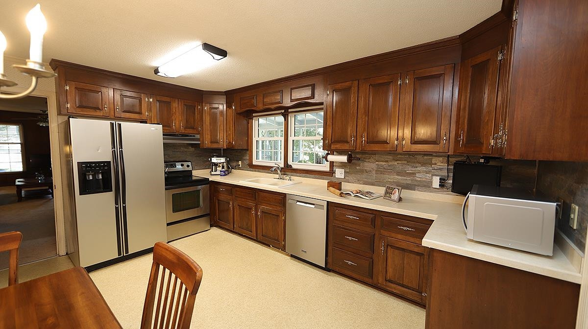 3801 Oak Park Road Raleigh, NC 27612 - Photo 12 of 37 Photo 12