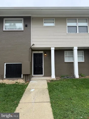 a front view of house with yard