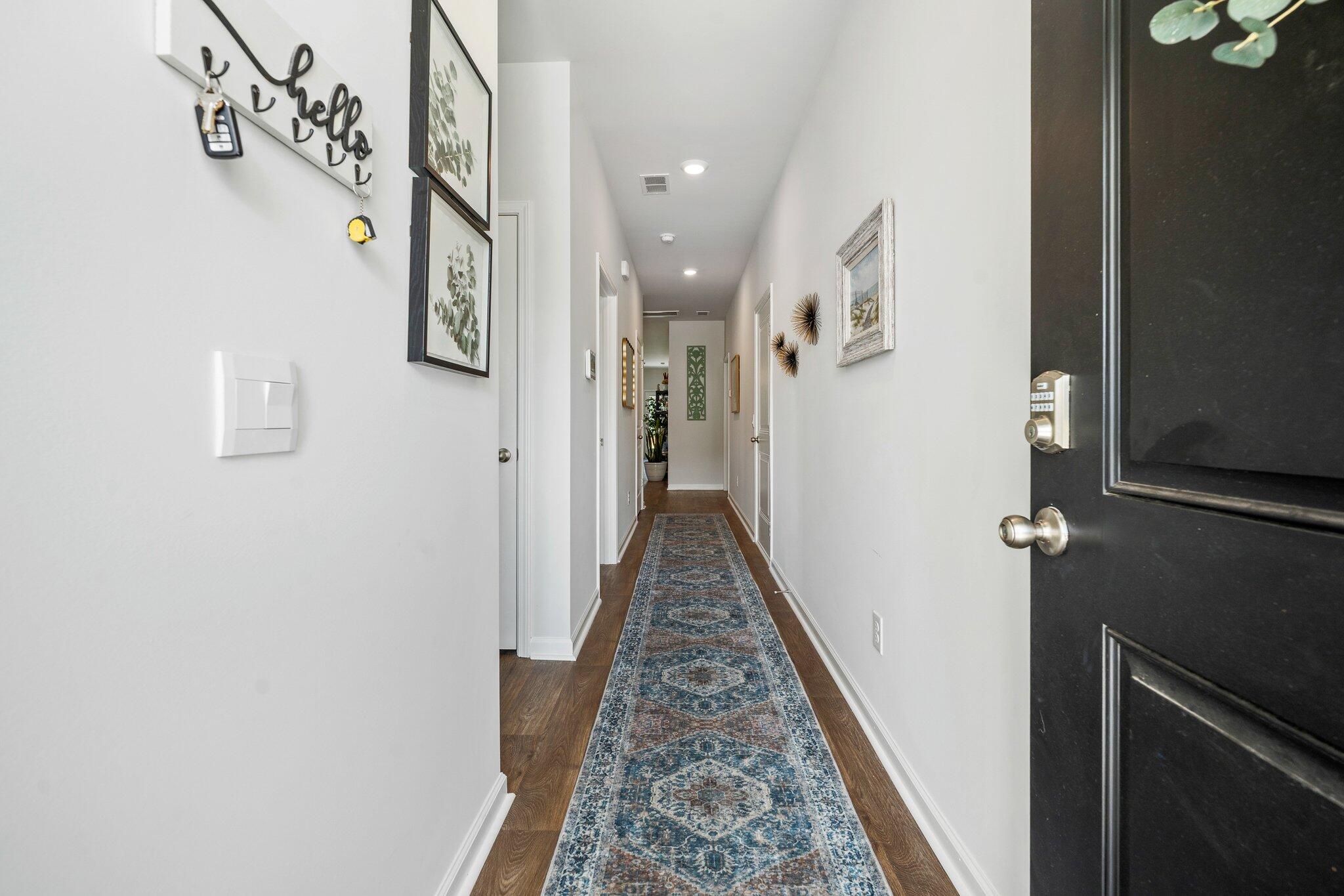 133 Ivory Shadow Road Summerville, SC 29486 - Photo 4 of 33 4-web-or-mls-BARCLAY MEDIA CO v2-4 - Cop