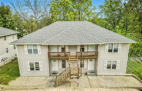 $405,000 | 617 North Davis Street, Maryville, MO 64468