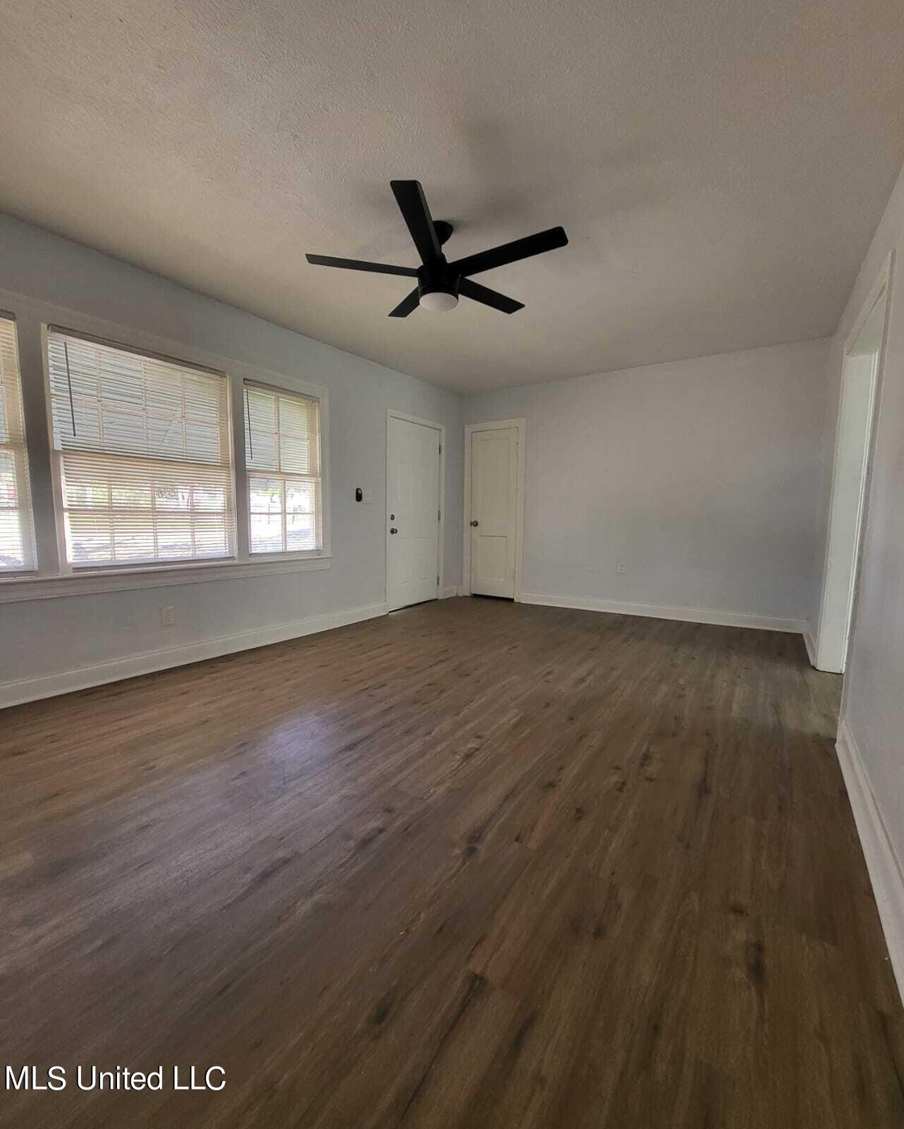 1808 Kenmore Drive Jackson, MS 39209 - Photo 2 of 12 image2