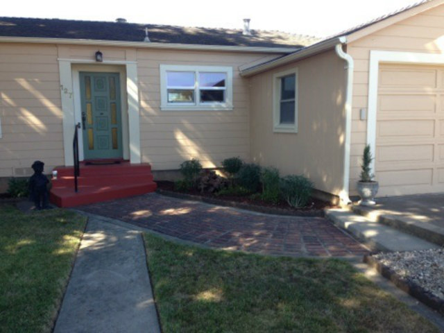 127 Calabasas Road Watsonville, CA 95076 - Photo 4 of 5 Gallery Image 4