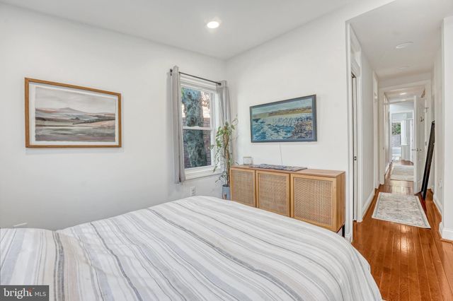 $954,000 | 725 Kentucky Avenue Southeast, Washington, DC 20003