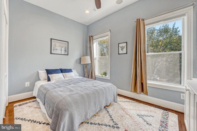 $954,000 | 725 Kentucky Avenue Southeast, Washington, DC 20003