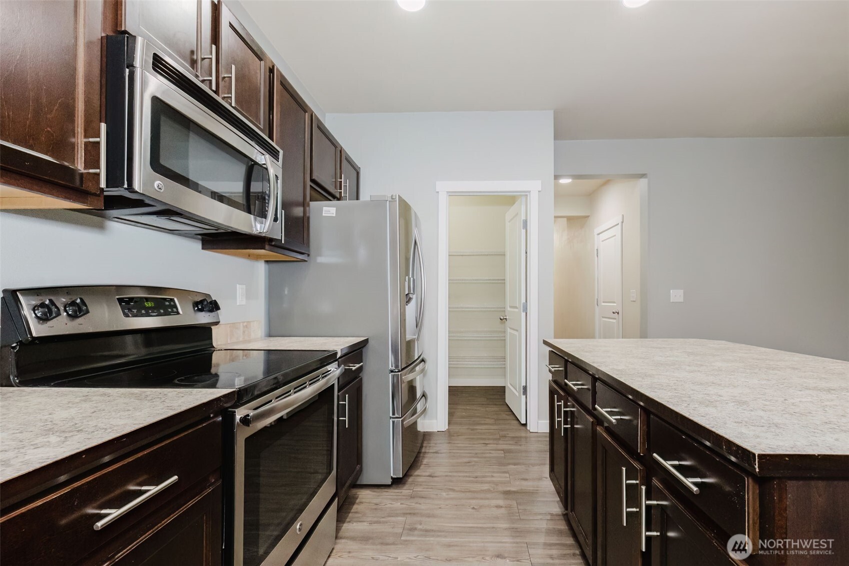 3675 Halsey Lane Bremerton, WA 98310 - Photo 7 of 25