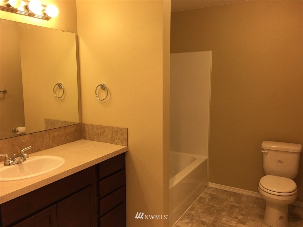 239 Umiker Road Castle Rock, WA 98611 - Photo 14 of 25 Gallery Image 14