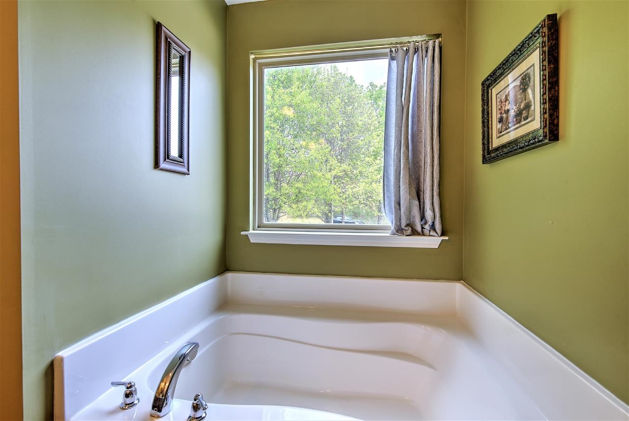 1426 Anderson Ridge Road Greer, SC 29651 - Photo 28 of 36 Gallery Image 28