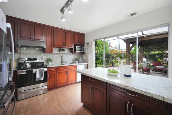 $849,999 | 28256 Karn Drive, Hayward, CA 94544