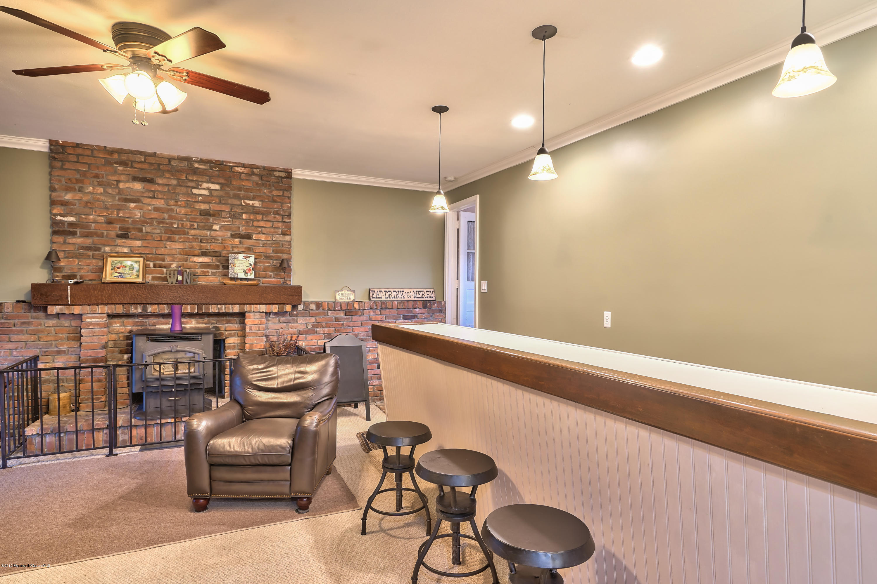 64 Roberts Road Millstone Township, NJ 08535 - Photo 12 of 36 64 Roberts Rd Millstone NJ-print-034-Fam