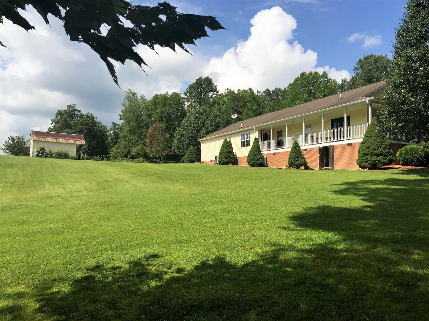 9706 Johnson Road Manchester, KY 40962 - Photo 34 of 43 Photo 34