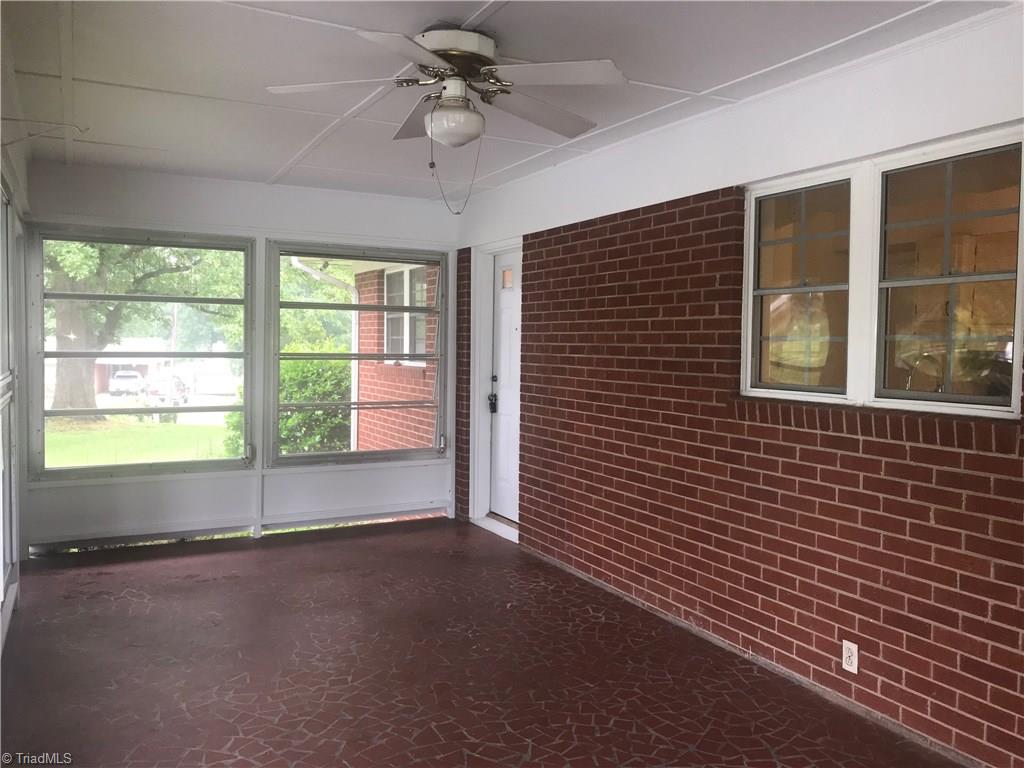 935 Liberty Road High Point, NC 27263 - Photo 14 of 28 Gallery Image 14