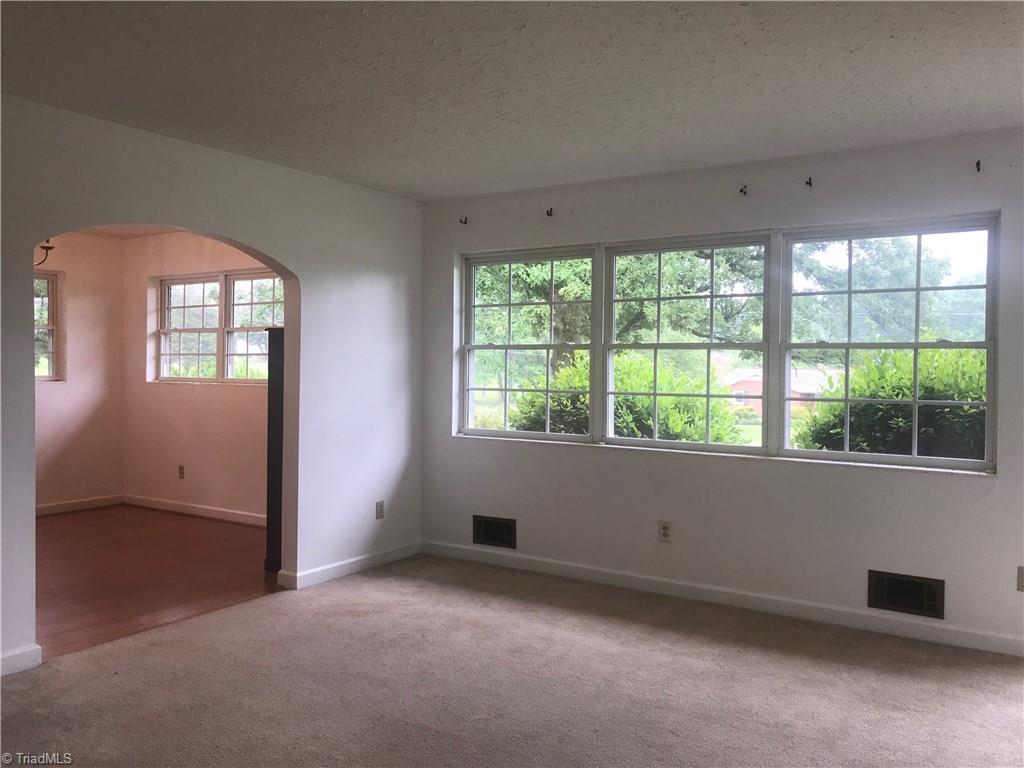 935 Liberty Road High Point, NC 27263 - Photo 18 of 28 Gallery Image 18