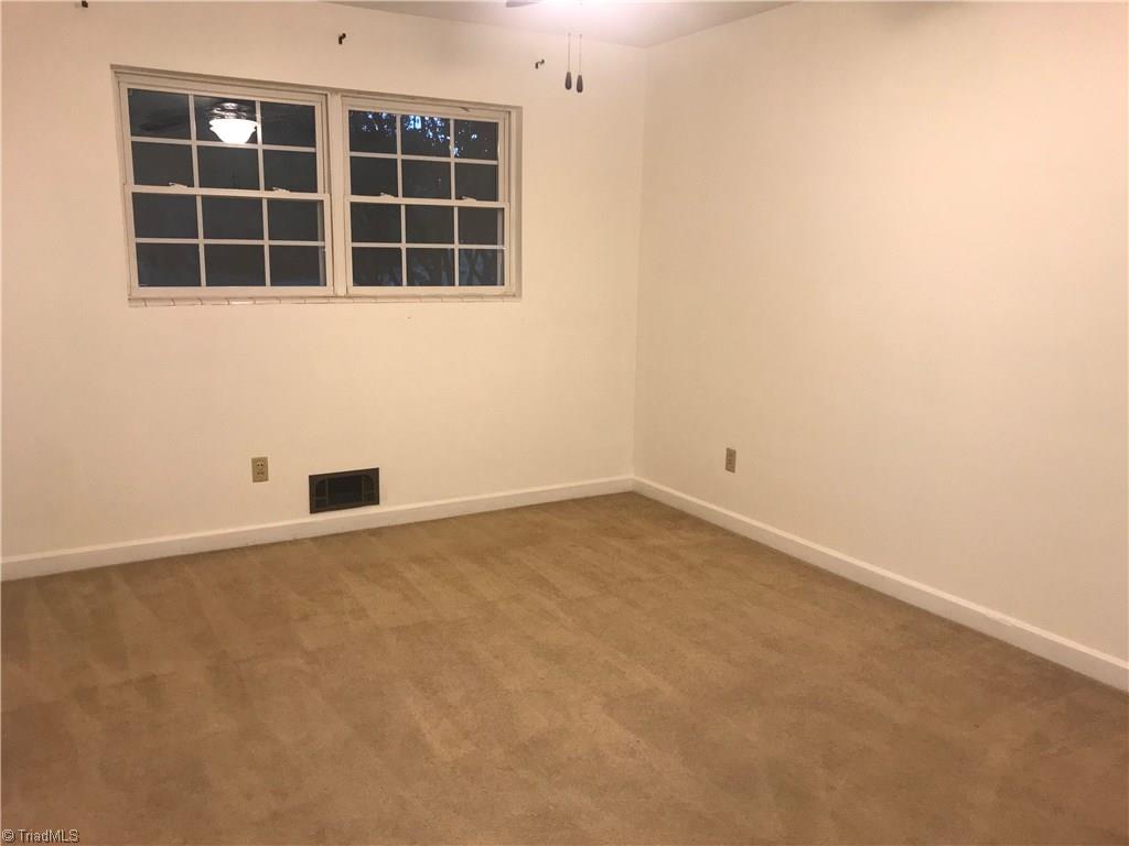 935 Liberty Road High Point, NC 27263 - Photo 20 of 28 Gallery Image 20