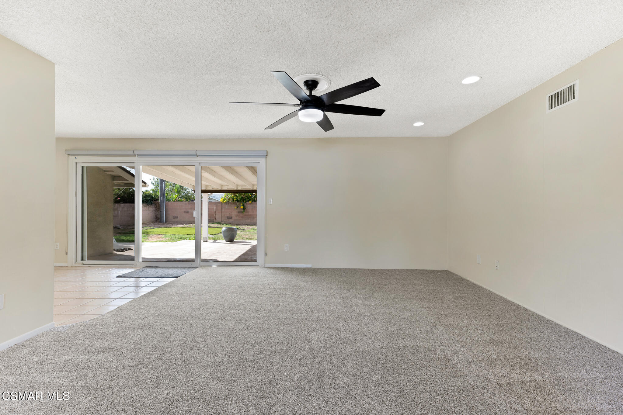 3235 Amarillo Avenue Simi Valley, CA 93063 - Photo 13 of 61 3235 Amarillo Ave - HsHProd-30