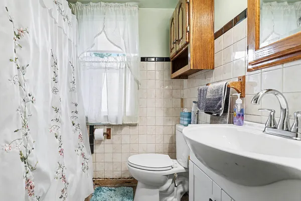 $139,900 | 304 Vass Avenue, Battle Creek, MI 49014