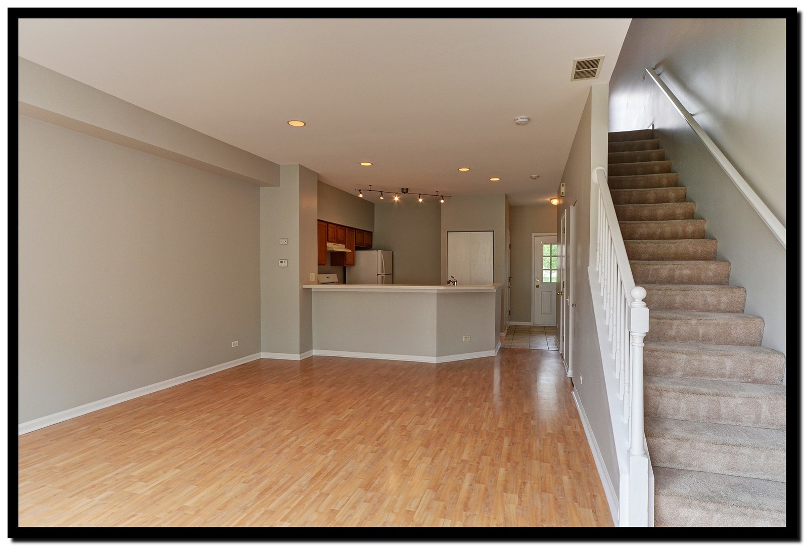 2553 Carrolwood Road Naperville, IL 60540 - Photo 11 of 21